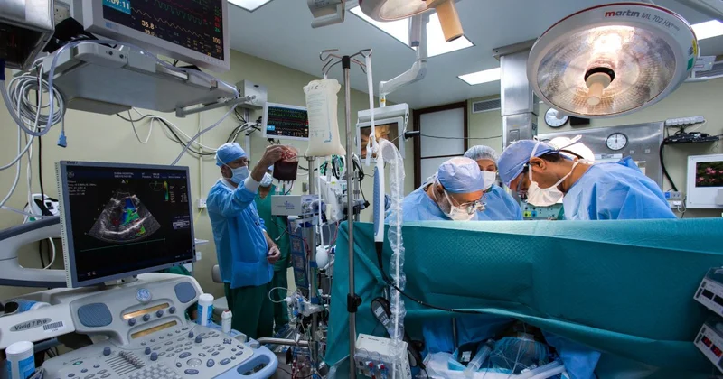 Гной под швами: пациентка рассказала о последствиях пластики в России