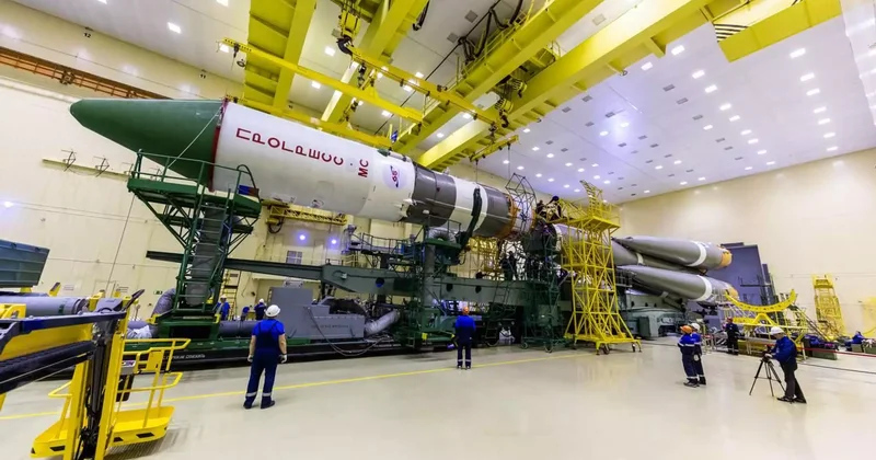 Союз 5 зымыраны Байқоңырдың ұшыру алаңына орнатылды