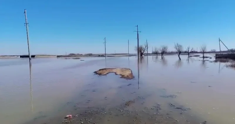 Ақмола облысында су тасқыны кезінде ер адам жоғалып кетті оны сүңгуірлер іздестіруде