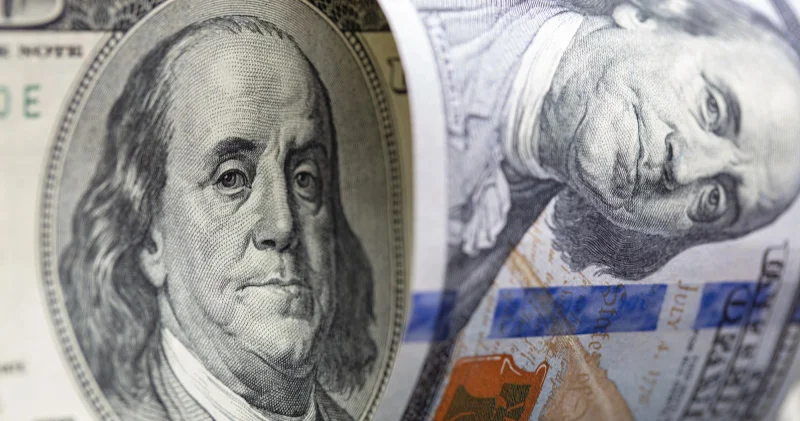 Ақша айырбастау пунктерінде доллар бағамы 460 теңгеден төмен түсті