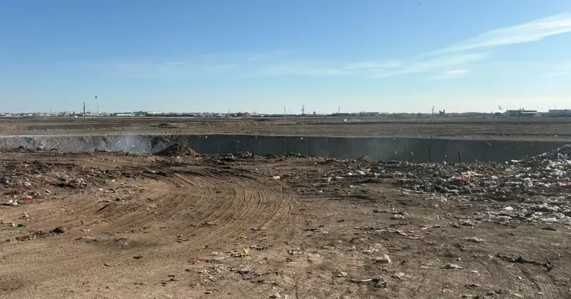 Пожар на мусорном полигоне в Атырау потушили