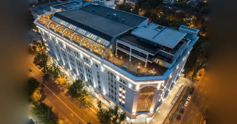 Қайрат Сатыбалдының 61 миллиард теңгелік бизнес орталығы сауда қалай өтті