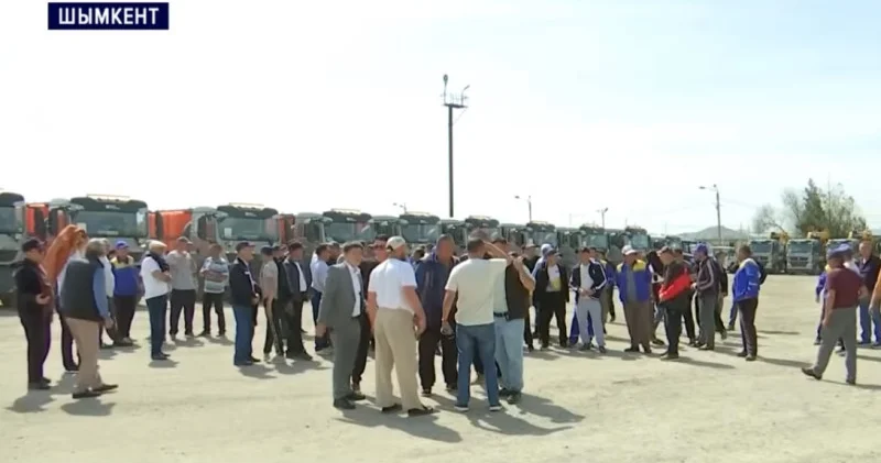 Шымкентте арнайы техника жүргізушілері жаппай жұмысқа шығудан бас тартты