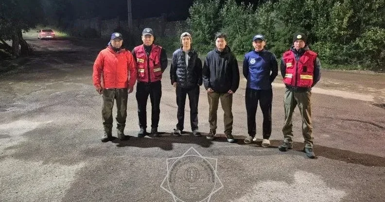 Алматыда тау басындағы лашықта қалып кеткен турист аман есен табылды