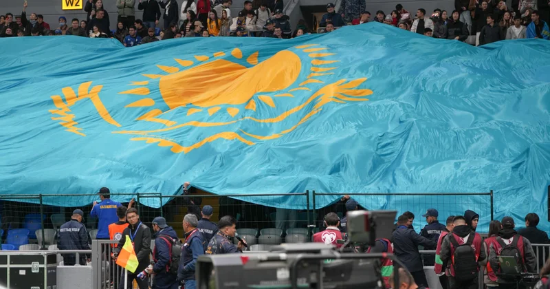 Қазақстан туымен не істеуге болады және не істеуге болмайды қаулы