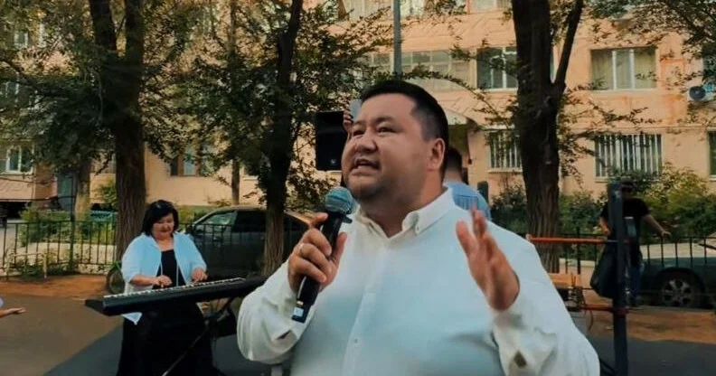 Хор во весь двор