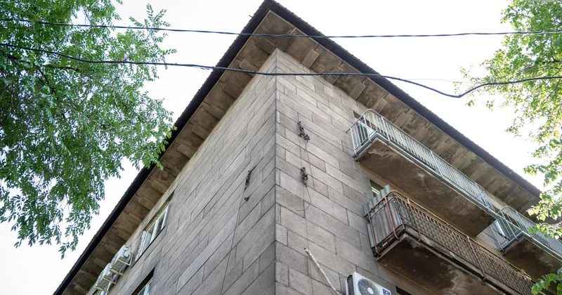 Ақша төленіп жатыр, бірақ жөндеу жұмыстары жоқ: тұрғын үй қаржысын қалай тексеруге болады?