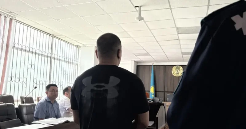 Алматы ПД бастығының бұрынғы орынбасары Ұзабаев Әл Фарабидегі ЖКО ісі бойынша сотта түсінік берді