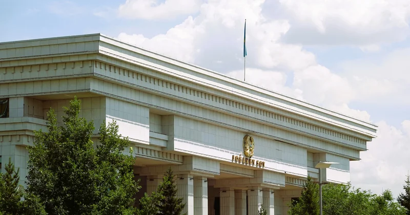 Құрылтай Жоғарғы сот судьяларын қызметінен босатты