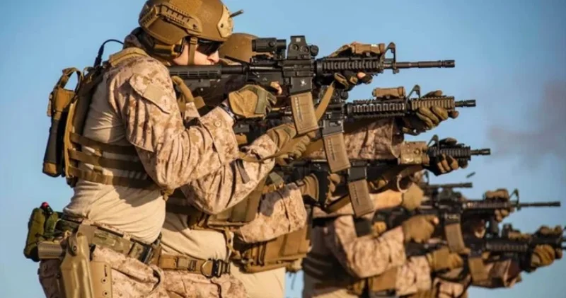 Ұлыбритания Украинадағы жағдайға қатысты әскер жіберу мүмкіндігін қарастыруда