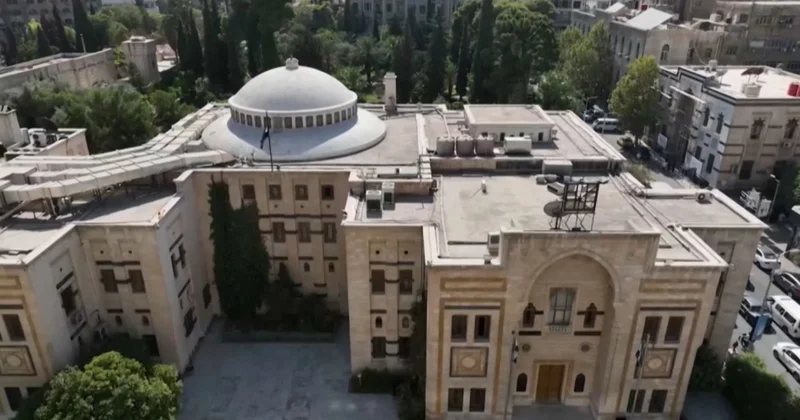 БҰҰ Сирия президентін санкциядан босатты