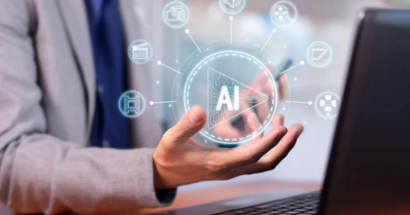 300 мыңға жуық педагог жасанды интеллектіні қолдануды үйренді