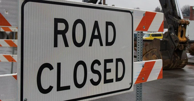 Полсотни машин застряли на выезде из Семея (видео)