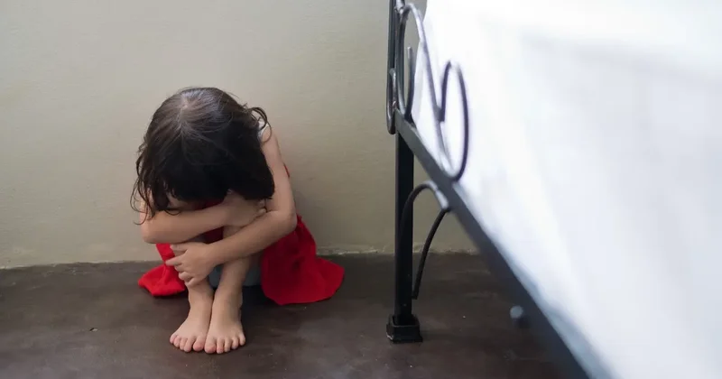 Даже "заблюренные" кадры ребёнка могут раскрыть личность Минпросвет