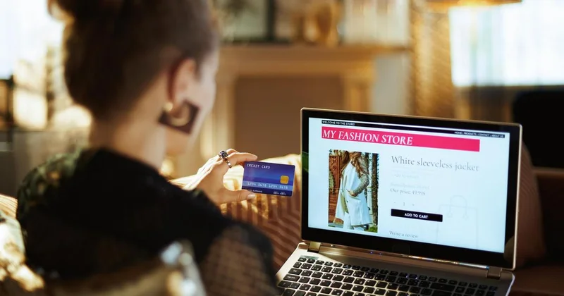 Франция намерена приостановить работу сайта Shein из за скандала с секс куклами, напоминающими детей