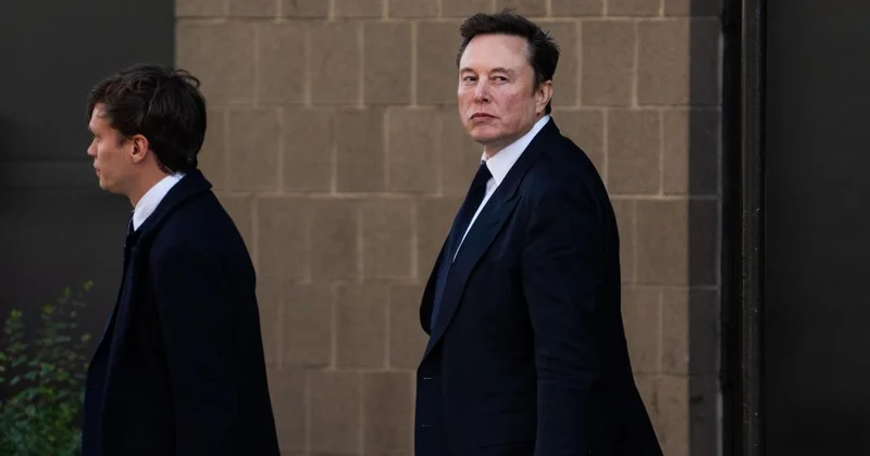 Акционеры Tesla одобрили выплату Илону Маску триллиона долларов