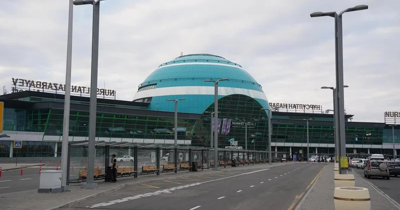 Новую взлетную полосу построят в аэропорту Астаны