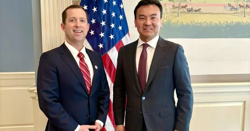 С помощью ChatGPT можно будет создавать учебные программы на казахском языке