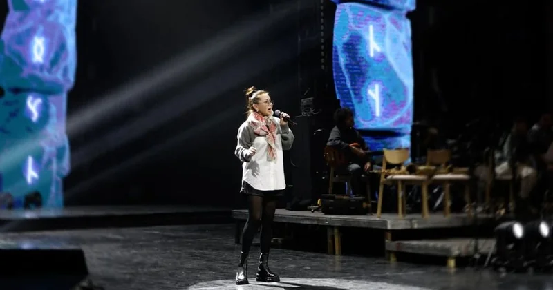 Быть артистом великий труд : Баян Алагузова посвятила пост любимой сестре