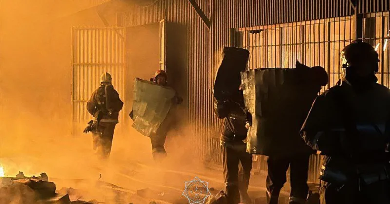 Еще один крупный пожар произошел в Алматы