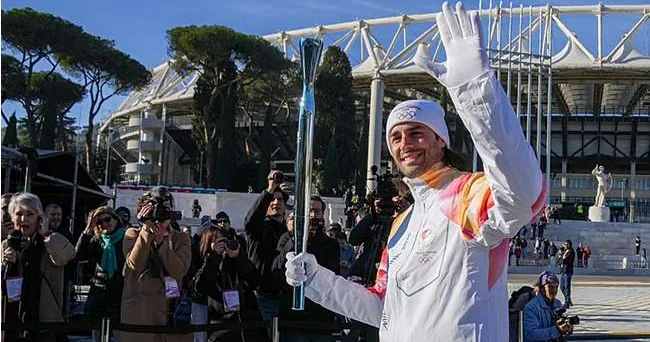 Зимние Олимпийские игры: началось путешествие олимпийского огня по Италии