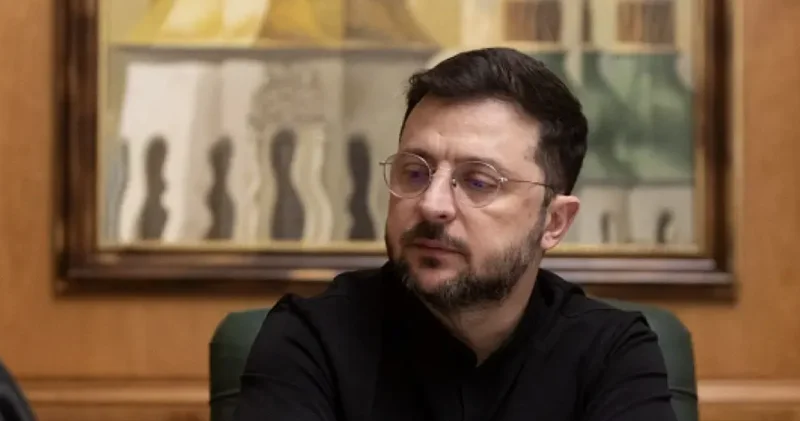 Зеленский АҚШ делегациясымен телефон арқылы сөйлесті: БАҚ мән жайын жариялады