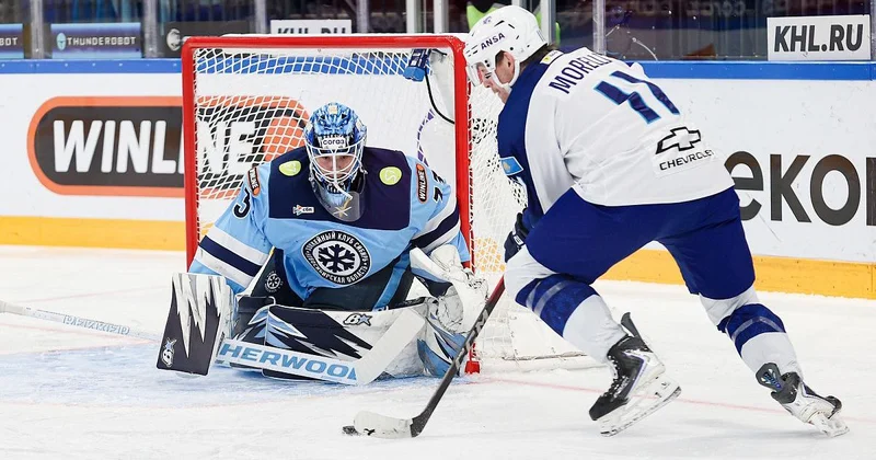 Серией буллитов завершился матч Барыса против Сибири в КХЛ