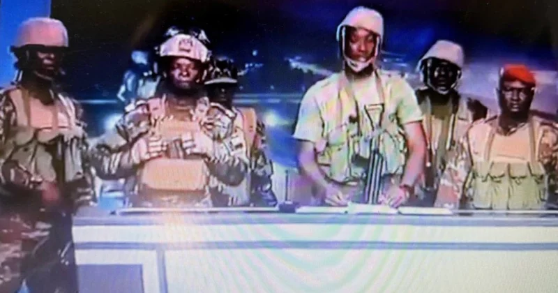 Попытка госпереворота в Бенине, армия утверждает, что вернула контроль