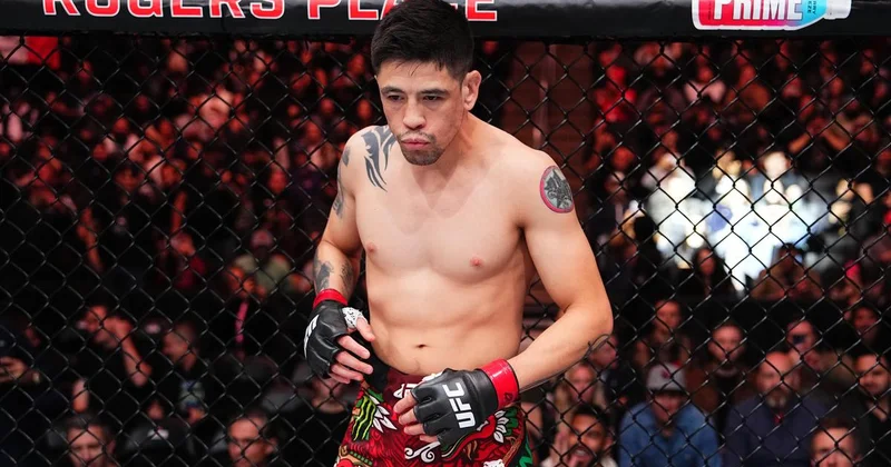 Экс чемпион UFC Брэндон Морено впервые в карьере проиграл досрочно
