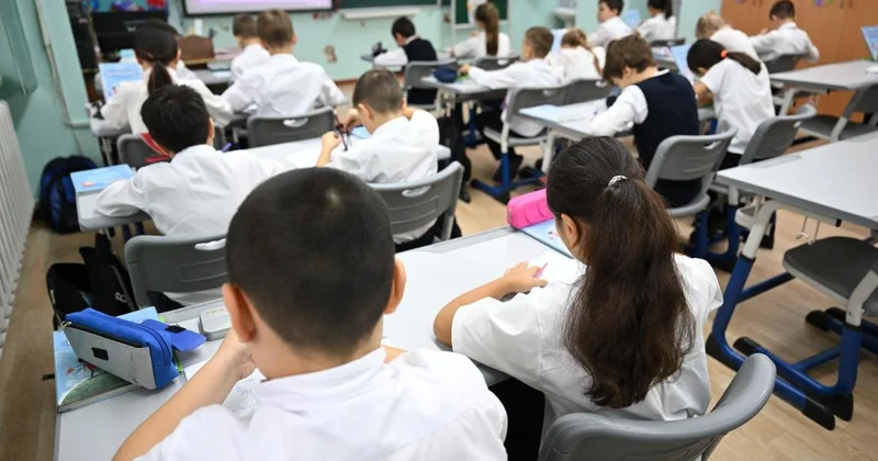 Школьников Костаная вернут с дистанционки