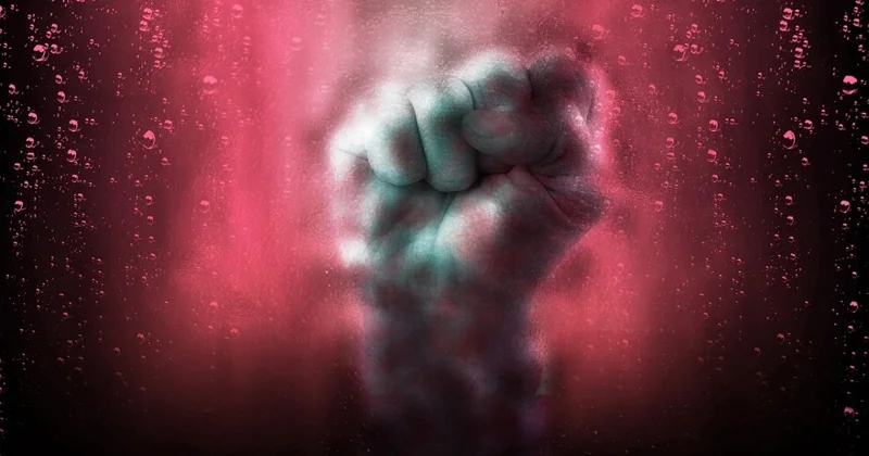 Пинал по голове : полиция задержала жителя Иссык Куля за избиение супруги