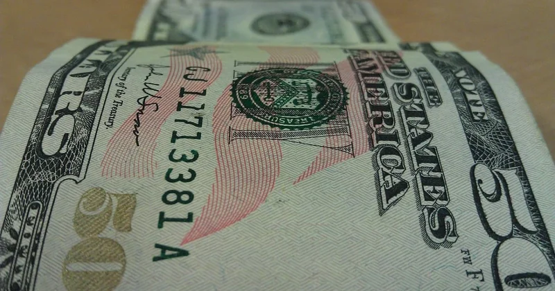 Свежие курсы валют в мегаполисах Казахстана на 7 декабря