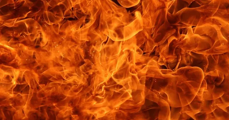 Устанавливаются обстоятельства пожара в Астане, где погиб ребёнок