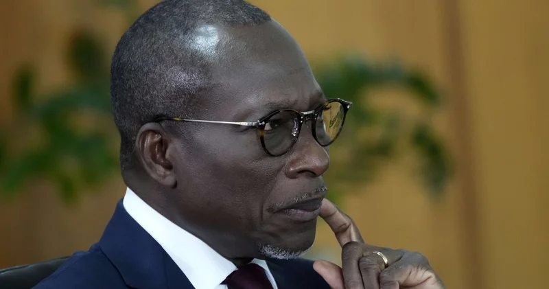 В Бенине военные захватили власть