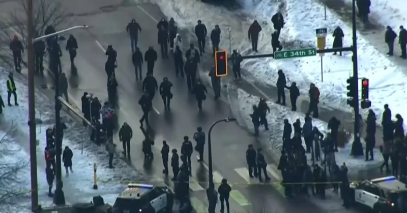 АҚШ та рейд кезінде бір әйел оққа ұшты