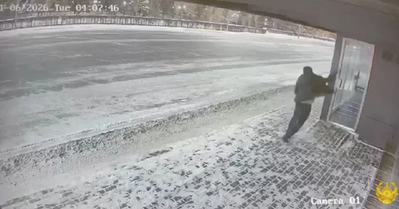 Астанчанин разбил теплую остановку из за ссоры со знакомым (видео)