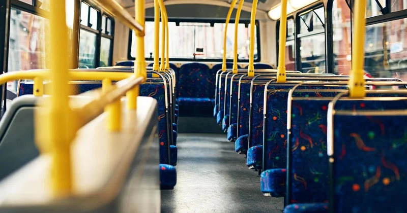 Восемь автобусов изменят маршруты в Алматы из за закрытия рынка и строительства транспортного узла