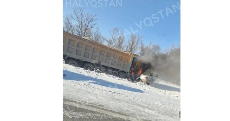 СҚО да жүргізуші мен жолаушы өртеніп кетті