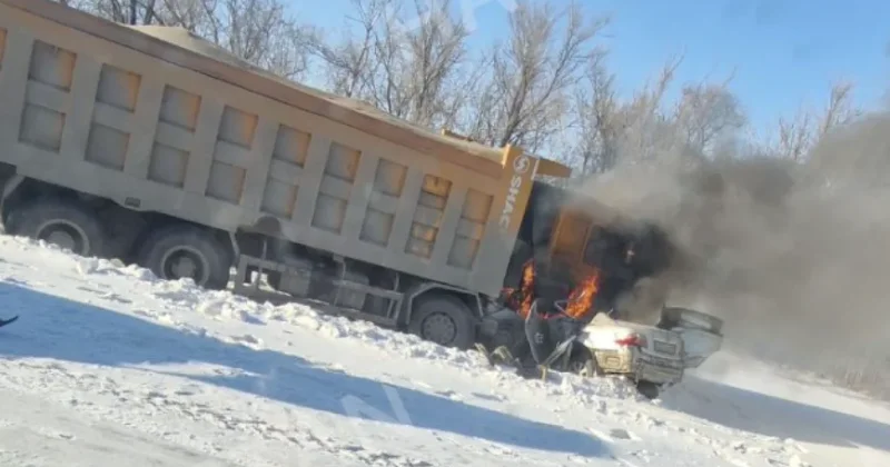 Смертельное ДТП в СКО: водитель и пассажир сгорели на трассе