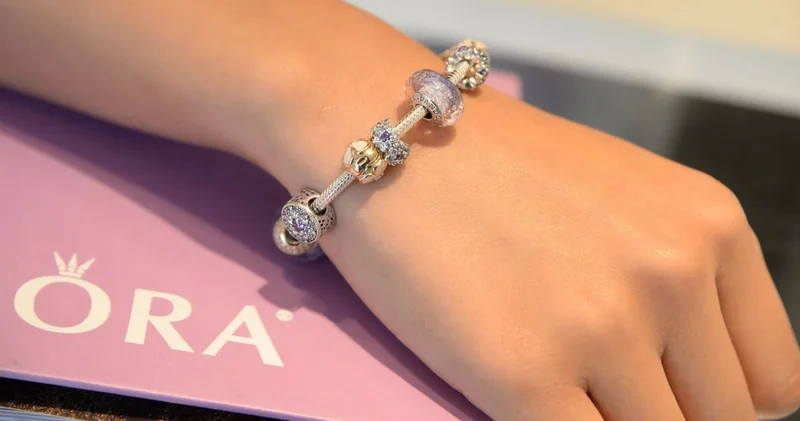 Pandora ның жаңа бағыты күмістен платинаға