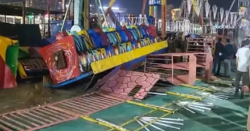 Үндістандағы жәрмеңкеде Цунами аттракционы құлап, бір адам мерт болды