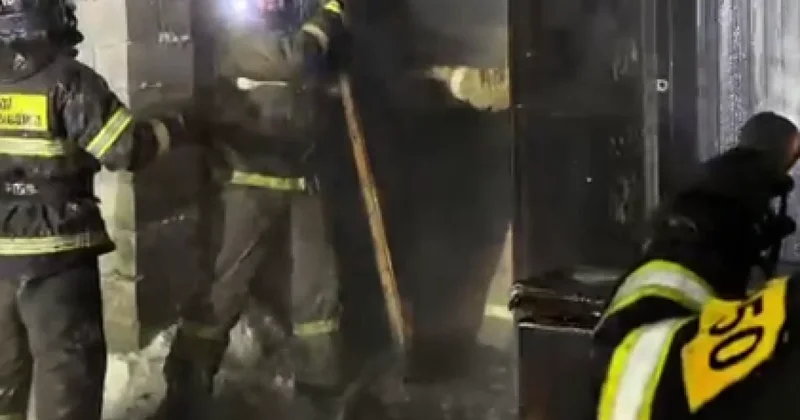 Огонь охватил кафе в Астане