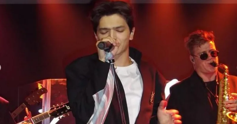 Певец Akmal вернет казахстанцам более 5 млн тенге по решению суда