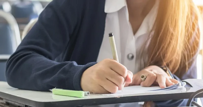 Мұғалімдердің білімін бағалау сынағы тоқтатылды Жұлдыз Сүлейменова