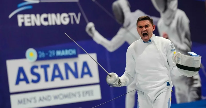 Он к шпаге чувствует талант