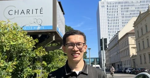 Берлиндегі нейрохирург ғалым