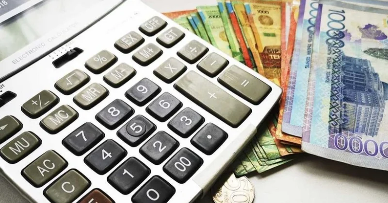 Еңбек министрлігі зейнетақы жинақтарын алу ережесіне өзгеріс енгізуге қатысты түсінік берді