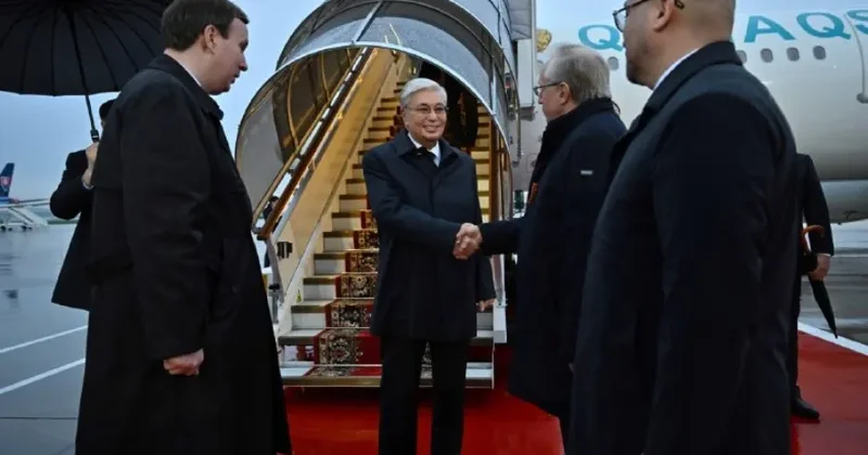 Тоқаев Мәскеуге жетті