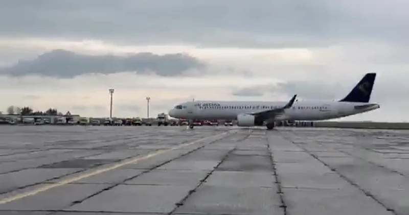 Air Astana ұшағы Астанадан ұшып шыққаннан кейін қозғалтқышы істен шыққанын хабарлады