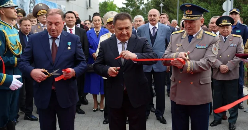 Қорғаныс министрі Родина ауылында әскери тарихи музей филиалын ашты